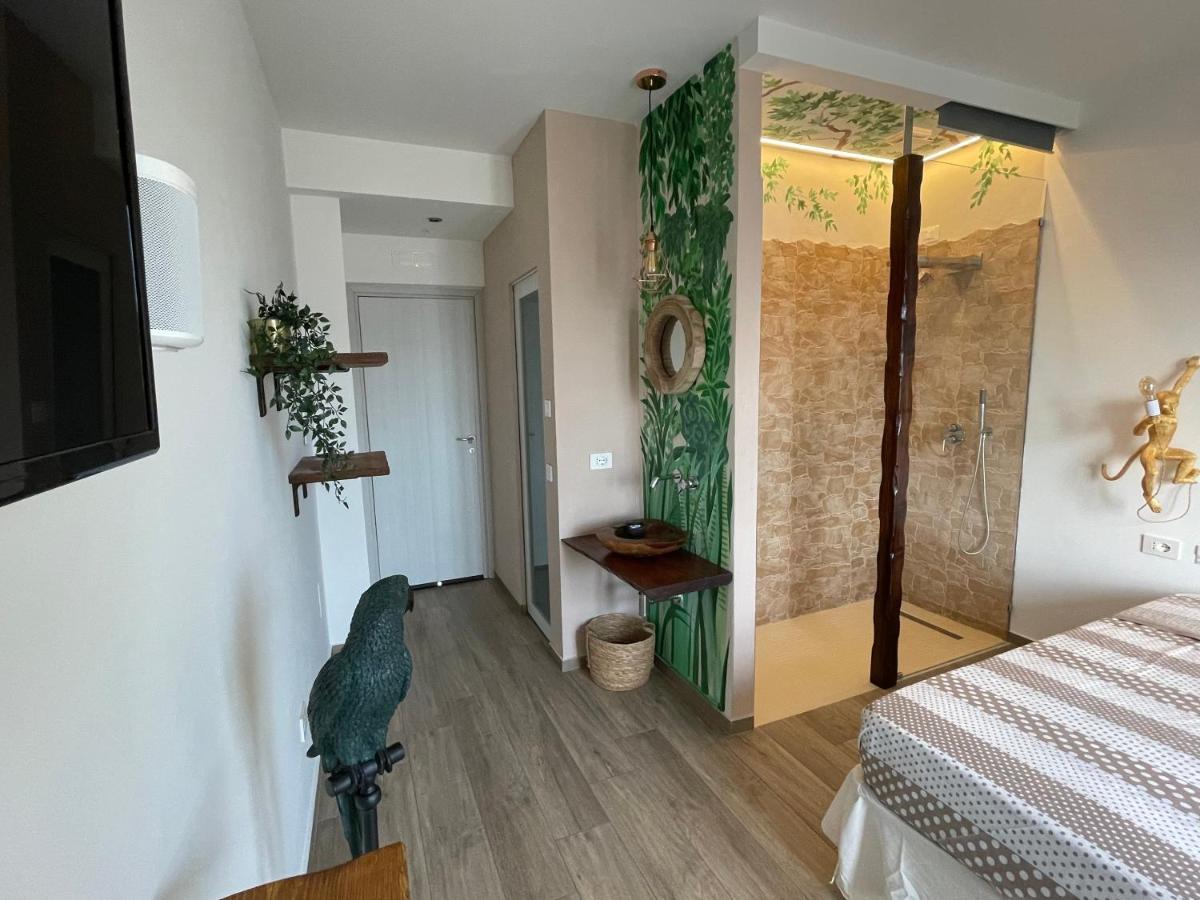 نابولي Urban Jungle Rooms المظهر الخارجي الصورة
