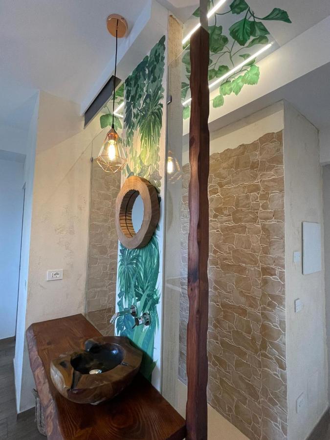 نابولي Urban Jungle Rooms المظهر الخارجي الصورة