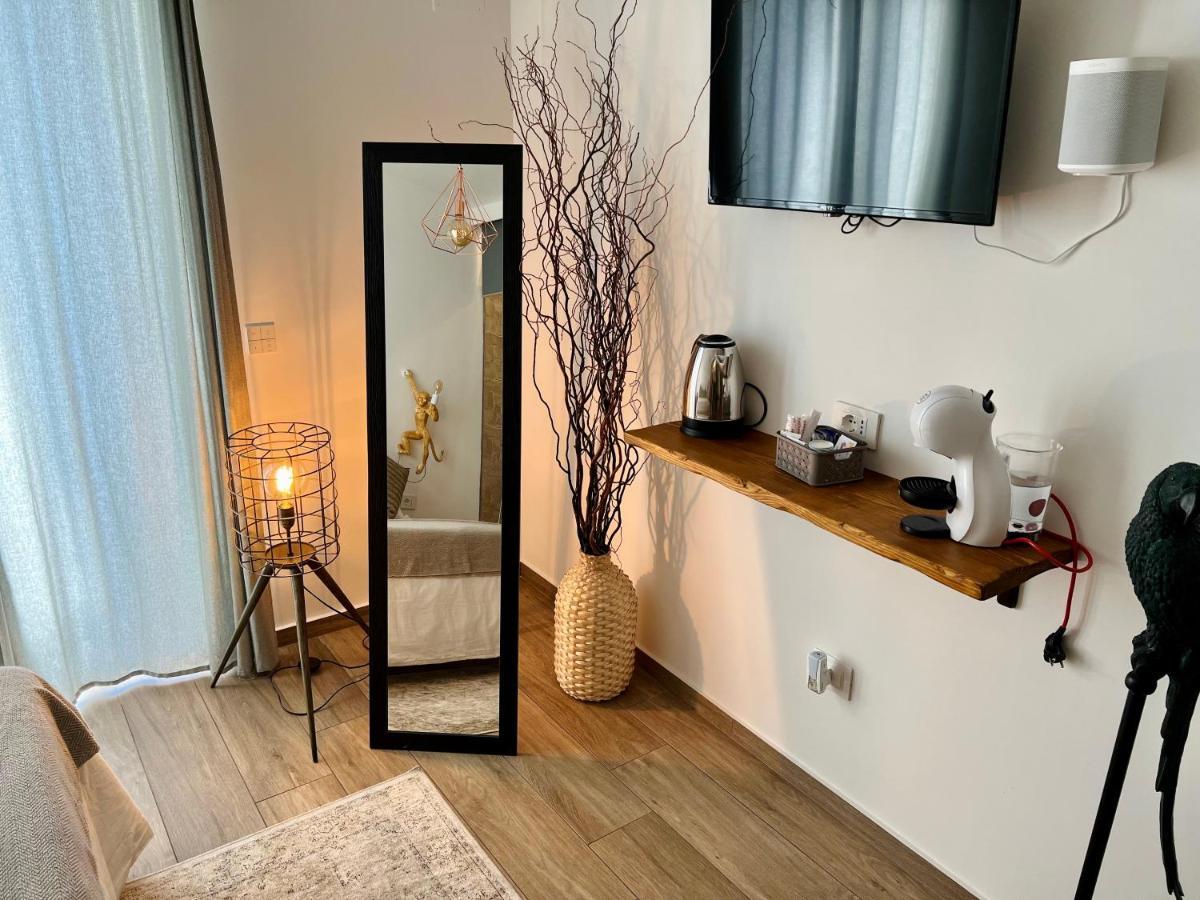 نابولي Urban Jungle Rooms المظهر الخارجي الصورة
