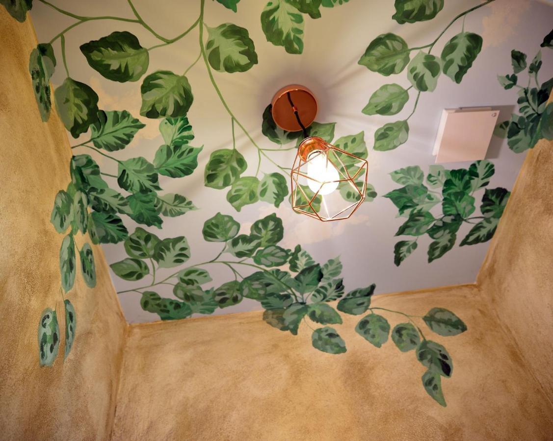 نابولي Urban Jungle Rooms المظهر الخارجي الصورة