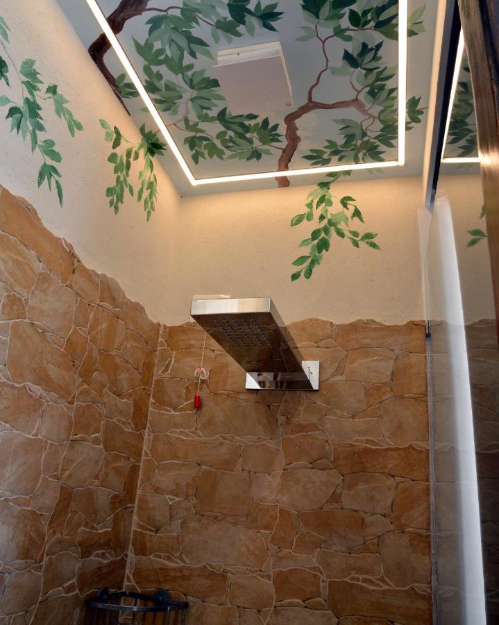 نابولي Urban Jungle Rooms المظهر الخارجي الصورة