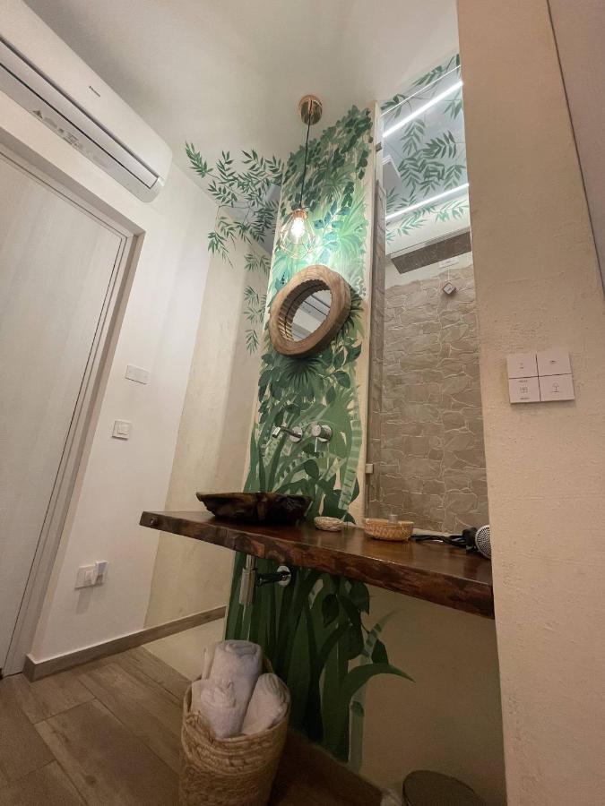 نابولي Urban Jungle Rooms المظهر الخارجي الصورة